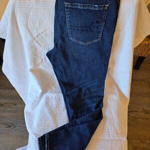 American Eagle Next Level Stretch Dark Wash Skinny Jeans